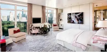  ??  ?? Stylish: One of the bedrooms at the New York apartment Sting bought in 2008