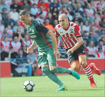  ?? FOTO: AIOL ?? Borja Viguera El delantero rojiblanco, que apenas ha contado para Valverde, podría ser jugador del Sporting en breve