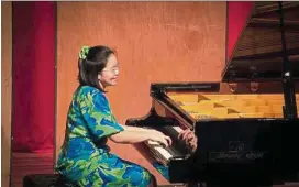  ??  ?? Award-winning pianist and chamber musician Carolyn Lo May Yeeng has students who have received admission into universiti­es and conservato­ries like the Birmingham Conservato­ire and the Royal Welsh College of Music and Drama.