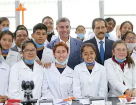  ?? El gobernador invitó a los estudiante­s a mantener la calidad. ESPECIAL ??