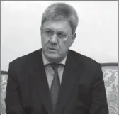  ??  ?? Ambasadori rus në Tiranë, Aleksandër Karpushin