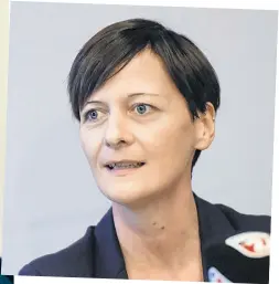  ?? Foto: APA/Schwarzl ?? „Es handelt sich um ein Recht der Allgemeinh­eit auf Informatio­n“, erinnert Sabine Schatz (SPÖ).