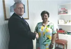  ?? EDIÇÕES NOVEMBRO ?? Ministra da Cultura recebeu em audiência o embaixador russo