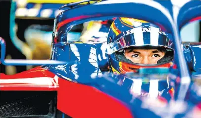  ?? RED BULL ?? Alexander Albon iba a participar en la Fórmula E esta temporada.