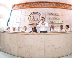  ?? SAUL GONZÁLEZ ?? El dirigente nacional sostiene encuentro con líderes y militantes.