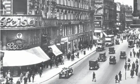  ?? Foto: Alexander Binder, Getty Images ?? Friedrichs­traße in Berlin um 1927.