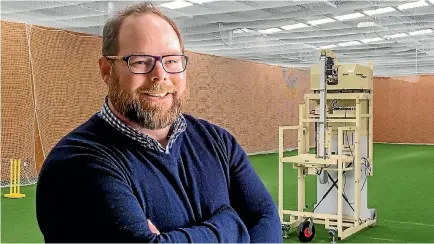  ?? PHOTOS: KELVIN TEIXEIRA/STUFF ?? Horowhenua Ka¯ piti Cricket Associatio­n chief executive Dave O’Brien in the Basil Netten Indoor Centre at Levin’s Donnelly Park.