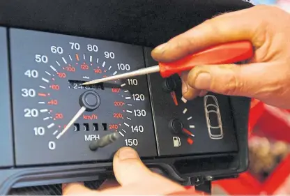  ??  ?? DIY mileage-correction devices can be found on the internet and bought for around £100.