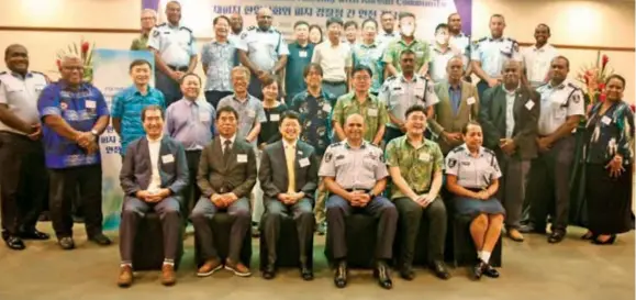  ?? Photo: Police Media Cell ?? Commission­er of Police Brigadier-General, Sitiveni Qiliho, Korean Ambassador to Fiji, Park Young-Kyu, with members of the Fiji Police Force and the Korean community in Fiji during the Fiji Police Force Outreach Meeting with the Korean Community at the Grand Pacific Hotel in Suva on June 4, 2022.