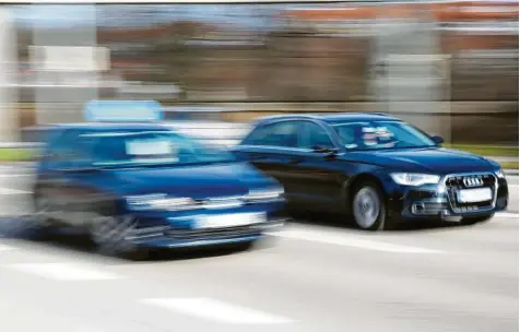  ?? Foto: Matthias Becker (Symbolbild) ?? Jedes illegale Autorennen ist eines zu viel, sagt die Augsburger Polizei.