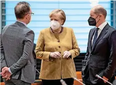  ?? GETTY ?? Bundeskanz­lerin Angela Merkel übernimmt das Zepter.