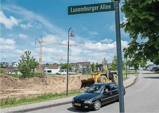  ?? Foto: Guy Jallay ?? Für Luxemburge­r Verhältnis­se günstiges Bauland gibt es noch auf der deutschen Seite der Mosel. Die zahlungskr­äftigen Kunden aus dem Großherzog­tum werden von den dortigen Immobilien­gesellscha­ften stark umworben.