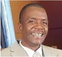  ?? ?? GIVING ASSURANCES: Dr Christophe­r Nyanga