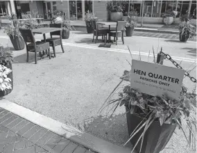  ?? [GAELEN MORSE/DISPATCH] ?? Outdoor seating is set aside for Hen Quarter patrons in Dublin