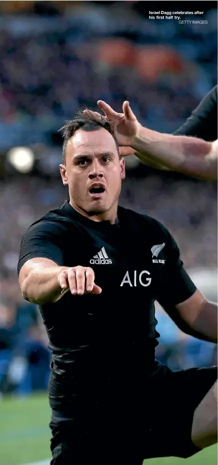  ??  ?? Israel Dagg celebrates after his first half try.