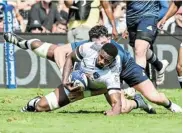  ?? Picture: DARREN STEWART ?? STARRING ROLE: Sikhumbuzo Notshe starred for the Sharks in their win against Munster in the Champions Cup