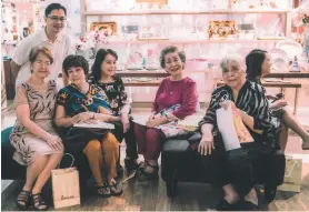  ??  ?? MEDIA. Nandy Amorsolo-Lazo and Sylvia Amorsolo-Lazo with Chinggay Utzurrum, Nelia Neri, Flor Ynclino and Cookie Newman.