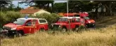  ??  ?? Malgré d’importants moyens, les secours n’ont pas réussi à extirper le malheureux du piège mortel qu’il avait creusé. (Photo PQR/Ouest-France)