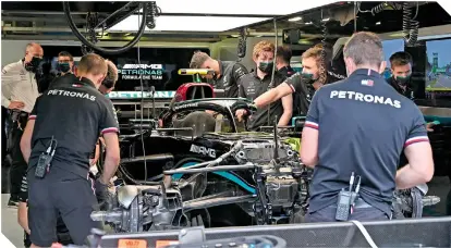  ?? FOTO:AFP ?? Mercedes volverá amodificar su motor y por ello Bottas será penalizado.