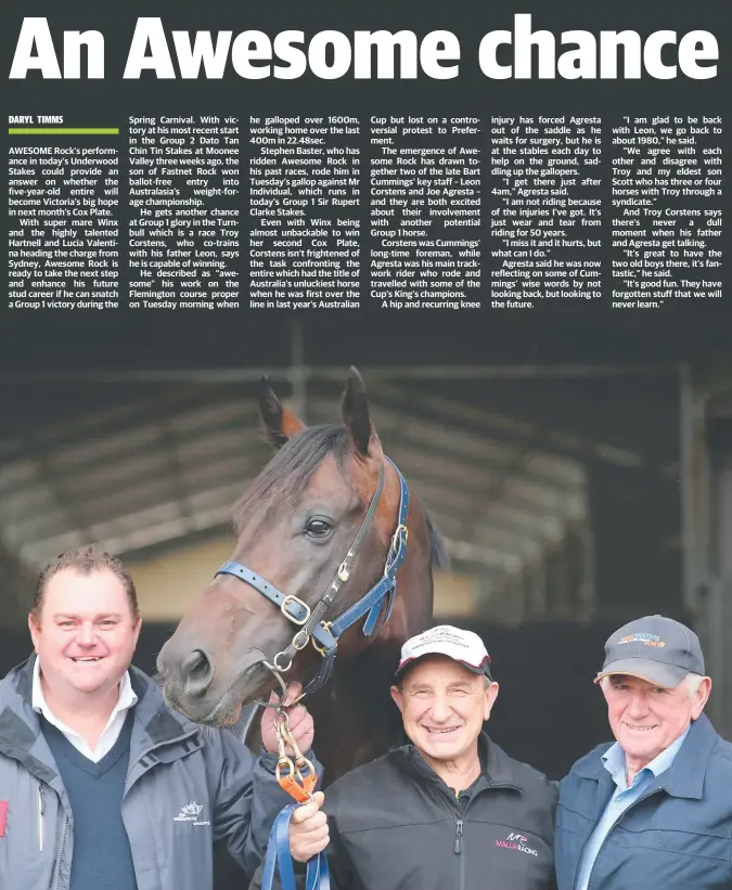  ?? Picture: WAYNE LUDBEY ?? Trainer Troy Corstens with Joe Agresta, Leon Corstens and galloper Awesome Rock, who is chasing a Group 1 win in the Spring Carnival.