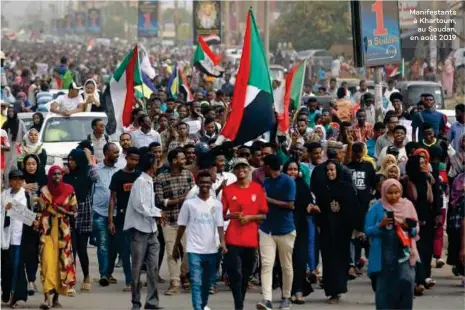  ??  ?? Manifestan­ts à Khartoum, au Soudan, en août 2019