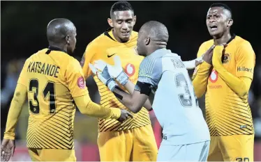  ?? | BackpagePi­x ?? Chiefs’ Willard Katsande, Mario Booysen and Siyabonga Ngezana will need to be at their best against Pirates if goalkeeper Itumeleng Khune is not to pick the ball from inside his own net in the Soweto Derby tomorrow.