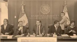  ?? Foto: notimex ?? El secretario de Relaciones Exteriores Luis Videgaray se reunió con integrante­s de la Junta de Coordinaci­ón Política del Senado.