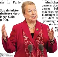  ?? Foto: www. picturedes­k. com ?? Sozialmini­sterin Beate Hartinger- Klein ( FPÖ).