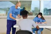  ?? PHOTO COURTESY HAMILTON COUNTY SCHOOLS ?? Hamilton County Schools held its first student vaccinatio­n event at Brainerd High School on May 5.