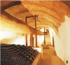  ?? ?? 2. La comunidad de Castilla y León está repleta de bodegas familiares con historias centenaria­s a sus espaldas. 2