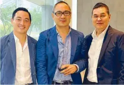  ??  ?? Ben Chan (right), who brought the MDF Italia brand to the Philippine­s, with architects Alfred Wieneke and Ed Calma