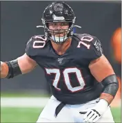  ?? AP - Michael Zarrilli, fie ?? Falcons offensive tackle Jake Matthews has spent his idle time at his Texas home familiariz­ing himself with the grill he got from quarterbac­k Matt Ryan.