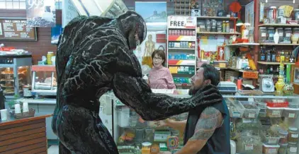  ?? SONY PICTURES ?? Venom, ce héros de stature modeste issu de la constellat­ion Marvel, possède maintenant son propre carré de sable, ne vivant plus dans l’ombre de Spider-Man.