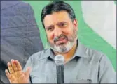  ?? HTC ?? Former People’s Democratic Party (PDP) minister Altaf Bukhari