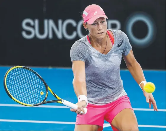  ?? Picture: AAP IMAGE ?? Sam Stosur practices at Pat Rafter Arena in Brisbane yesterday ahead of the Brisbane Internatio­nal which starts Sunday.