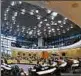  ??  ?? Die Abgeordnet­en im Plenarsaal des Thüringer Landtags. Foto: dpa