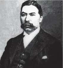  ??  ?? Frederick Beesley, l’inventeur d’une des plus belles platines jamais inventées et qui équipe depuis près de 140 ans les fusils Purdey.