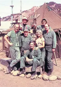  ?? FOX ?? Alan Alda, centre, directed and co-wrote the M*A*S*H series finale, which is still the most-watched TV episode in history.