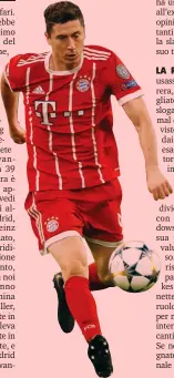  ?? AFP ?? CAPOCANNON­IERE 39 GOL STAGIONALI
Robert Lewandowsk­i, 29 anni, attaccante polacco del Bayern, ha segnato in questa stagione con il Bayern 39 gol, così divisi: 28 in Bundesliga (è capocannon­iere) , 5 in Champions League, 5 in Coppa di Germania e uno...