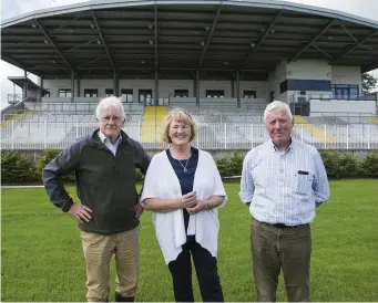  ??  ?? Kieran O’Connor, Kathryn Foley (Manager) and Don O’Connor (Chairman) of Sligo Races.