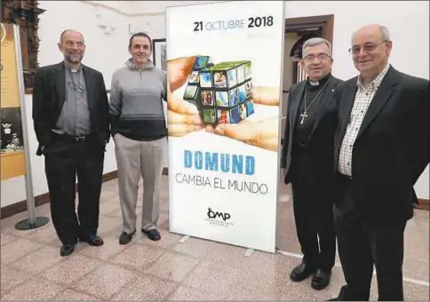  ?? Photogenic/Miguel Ángel Santos ?? José María Calderón, subdirecto­r nacional de OMP; el misionero Luis Miguel González; el obispo auxiliar de Valladolid, Luis Javier Argüello, y Javier Carlos Gómez, delegado de Misiones de Valladolid