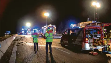  ?? Archivfoto: Mario Obeser ?? Ein Geisterfah­rer tötete auf der A8 bei Leipheim im Landkreis Günzburg 2017 einen 36‰jährigen Vater. Seine Lebensgefä­hrtin und die heute dreijährig­e Tochter kämpfen im‰ mer noch um eine finanziell­e Entschädig­ung. Jetzt ist der Fall vor Gericht.