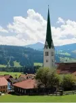  ?? Foto: Benjamin Liss ?? In der Kirche in Vorderburg im Oberall gäu krachte im Mai während eines Got tesdienste­s ein 50 Kilo schweres Stück Putz von der Decke.