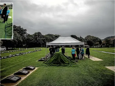  ?? DAVID UNWIN/STUFF ?? Solipo Slade was buried at Paraparaum­u’s Awa Tapu Cemetery on May 4.