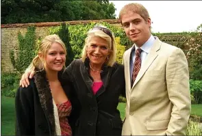  ?? ?? Family...victim Alexander Monson with his sister Isabella and mother Hilary