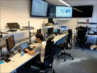  ?? IL — CHRISTOPH NOELTING ?? The Space Debris Room of the European Space Agency ESA in Darmstadt, Germany, is shown.