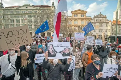  ?? AFP ?? Las protestas contra Putin se trasladaro­n a República Checa, Alemania, Polonia y Londres