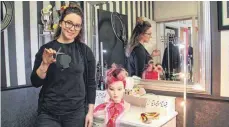  ?? SZ-FOTO: EIS ?? Jennifer Senn ist die drittbeste Friseurges­ellin im Land.