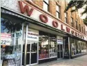  ?? JOURNAL SENTINEL FILES ?? Woolworth was once the largest department store chain in the world.