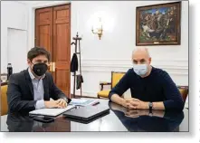  ?? FOTO: CEDOC. ?? ENEMIGOS ÍNTIMOS. Larreta y Kicillof, contendien­tes en campaña.